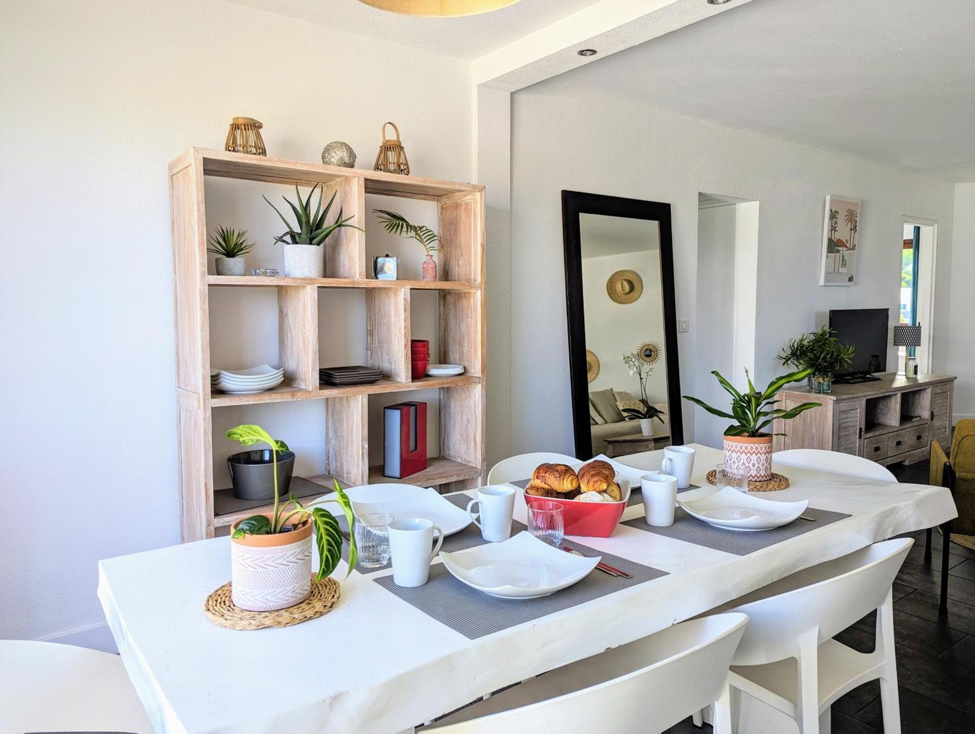 Cap Saint Gilles - T3 Vue Sur Le Port Apartment Екстериор снимка