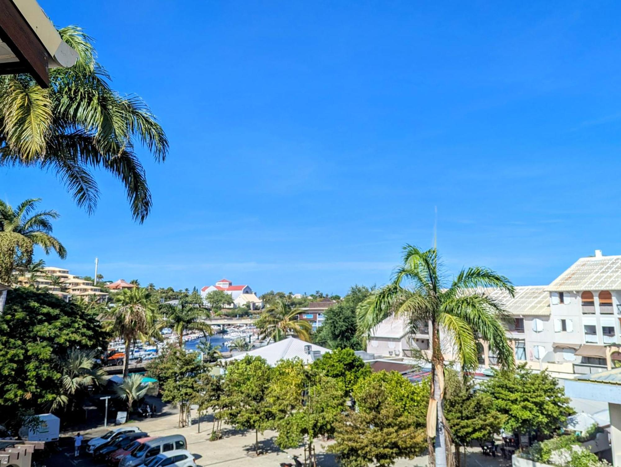 Cap Saint Gilles - T3 Vue Sur Le Port Apartment Екстериор снимка